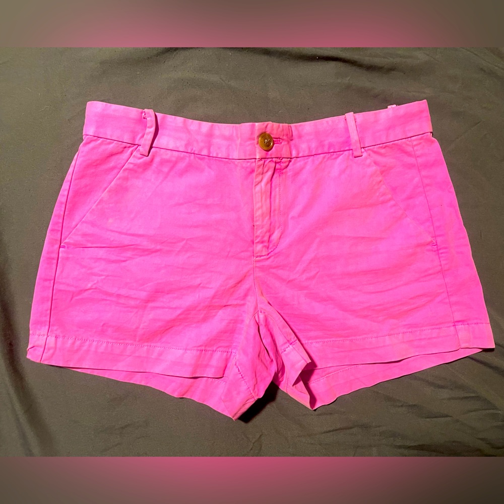 Like New Gap khaki pink sun kissed shorts Size 2